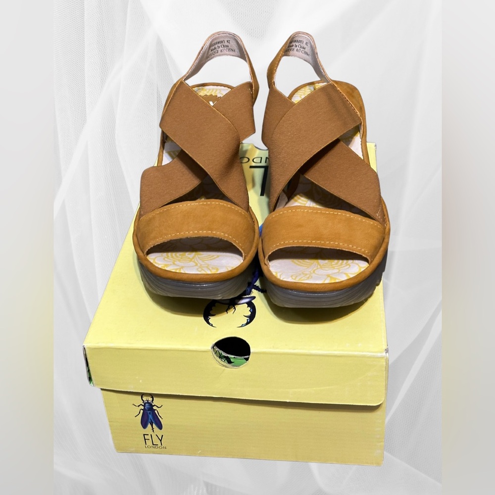 FLY London Women's Cupido Honey Wedge Heel Sandals size 42 New In Box - Picture 2 of 9